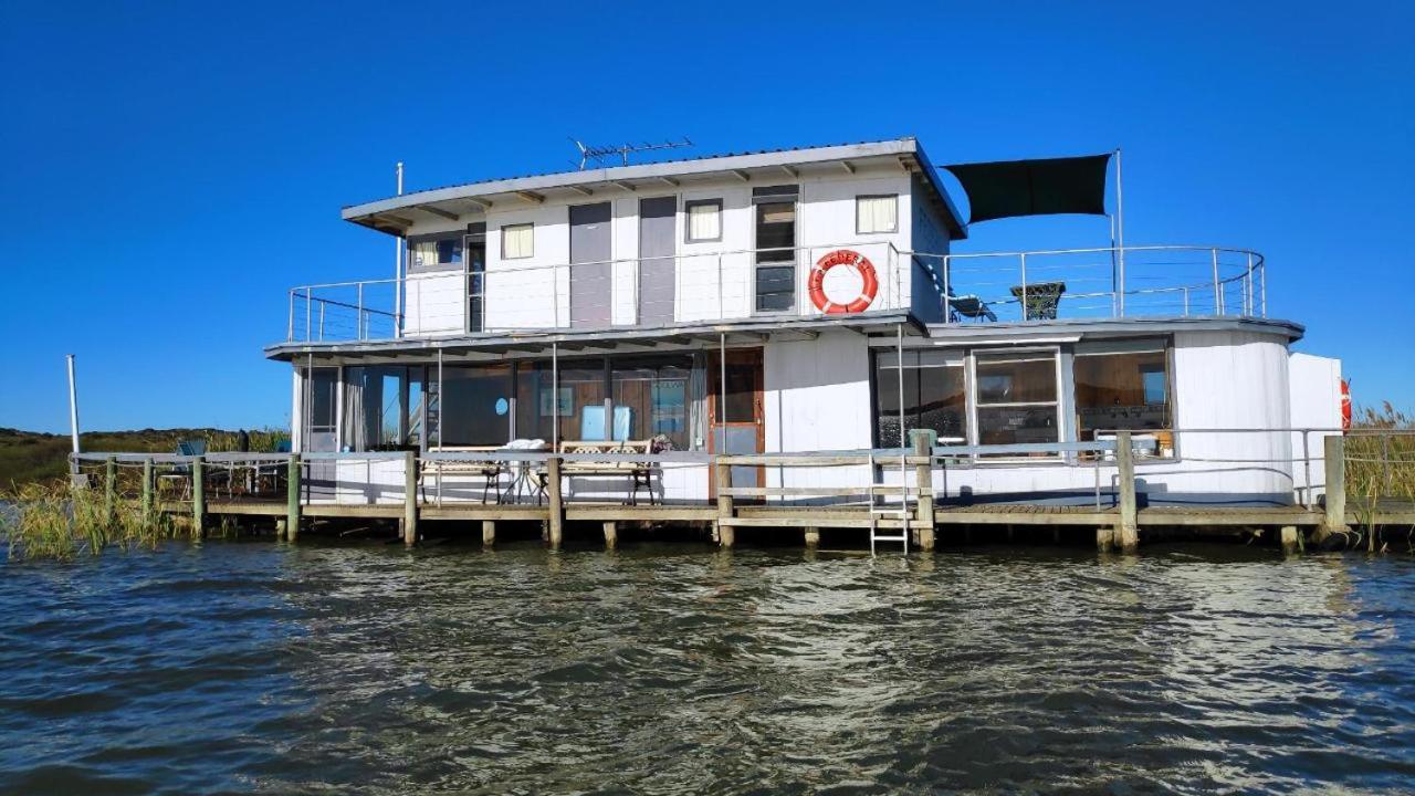 Ps Federal Retreat Paddle Steamer Goolwa Hotel Exterior photo