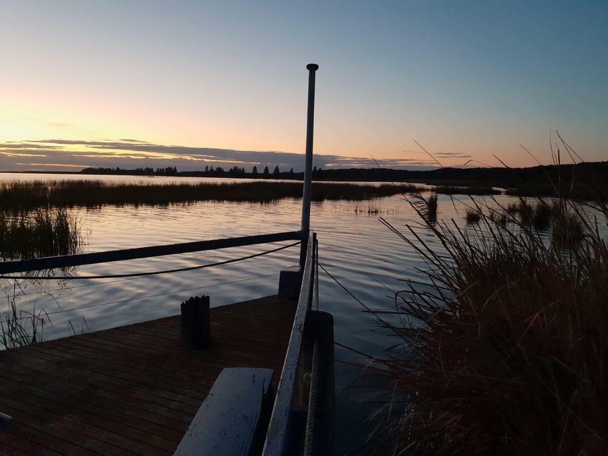 Ps Federal Retreat Paddle Steamer Goolwa Hotel Exterior photo